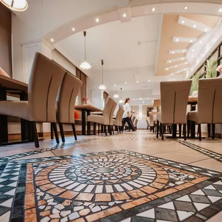 Unter Den Linden 3* Бад-Фюссинг