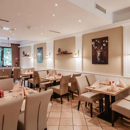 Unter Den Linden 酒店 巴特法兴格