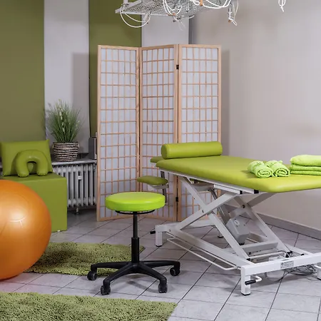 酒店 Unter Den Linden 3*